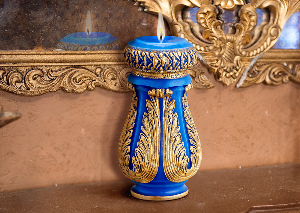 SAPPHIRE BLUE WITH GOLD DUST VASE CANDLE