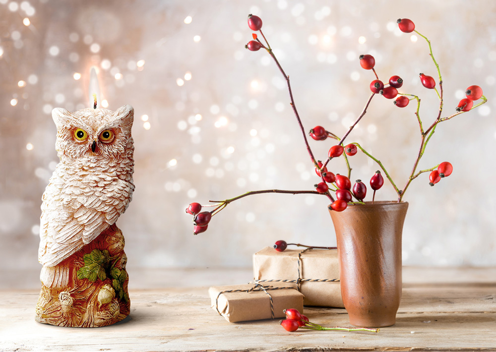 SNOWY OWL CANDLE